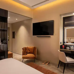 4* فندق La Place